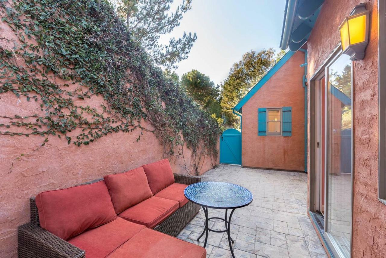 פסיפיקה @ Marbella Lane Tuscan Villa With Hot Tub מראה חיצוני תמונה